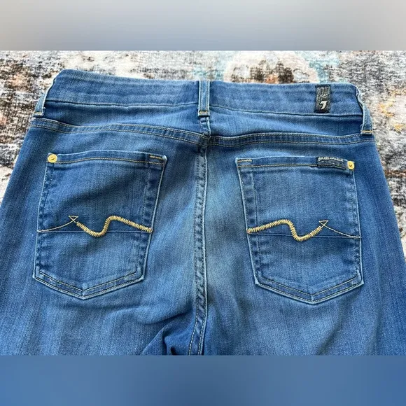 7 For All Mankind Low Rise Kimmie Straight Jeans Medium Wash - Size 28