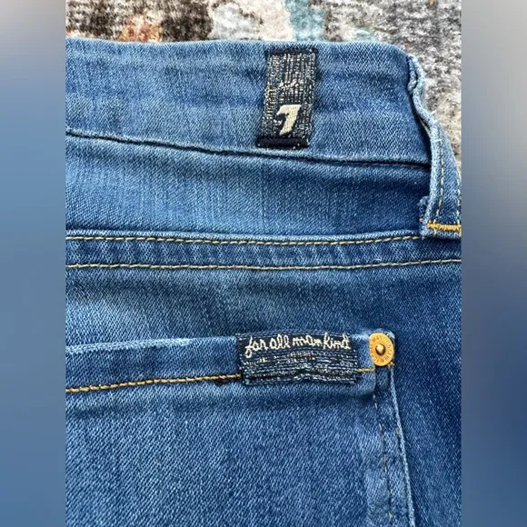 7 For All Mankind Low Rise Kimmie Straight Jeans Medium Wash - Size 28