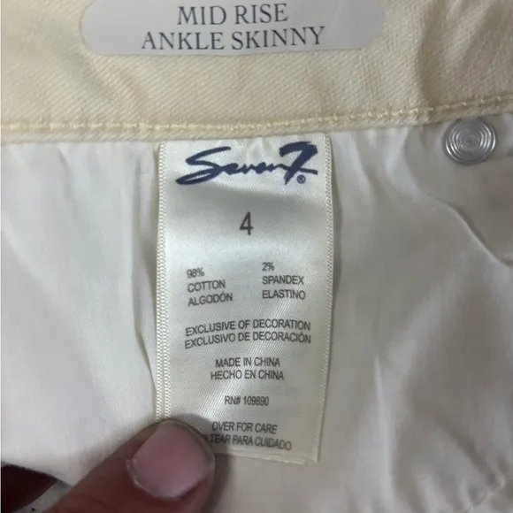 7 Seven for All Mankind Beige Slim Straight Crop Raw Hem Jeans High Rise Sz 4