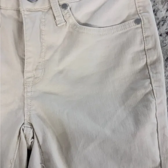 7 Seven for All Mankind Beige Slim Straight Crop Raw Hem Jeans High Rise Sz 4
