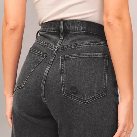 Abercrombie 90’s Straight Ultra High Rise Crossover Waistband Jeans