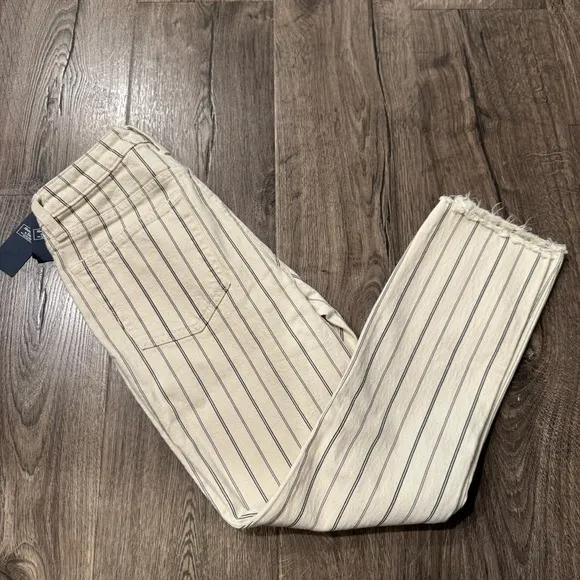 Abercrombie &amp; Fitch Simone High Rise Slim Raw Hem Striped Jeans New Size 26 2S