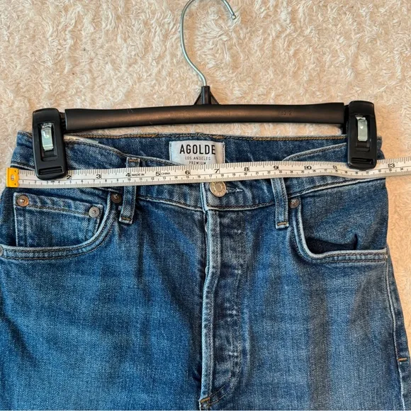 Agolde Nico high rise button fly slim jeans. Size 26 quiet luxury classy dainty