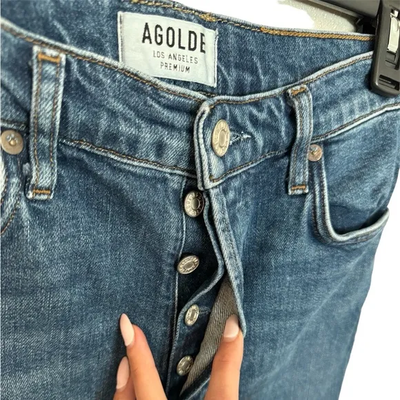 Agolde Nico high rise button fly slim jeans. Size 26 quiet luxury classy dainty
