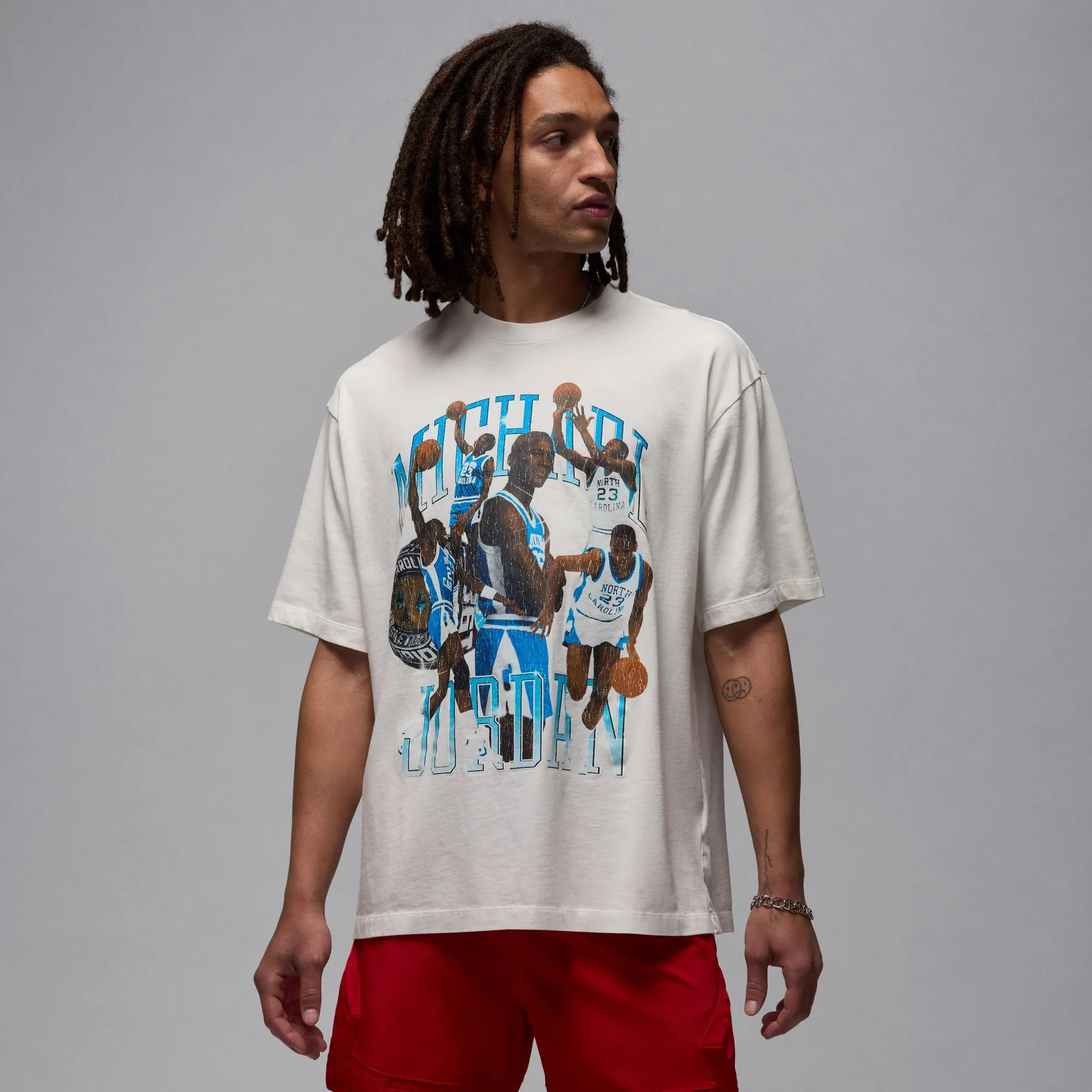 Air Jordan Mens Flight Essentials Graphic Tee