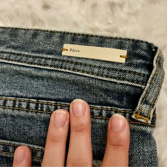 Anthropologie Pilcro Slim Boyfriend Jeans
