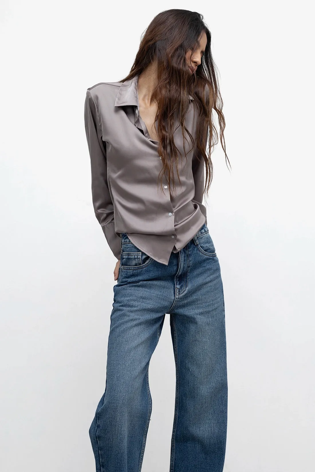 B08 Straight Leg Jeans