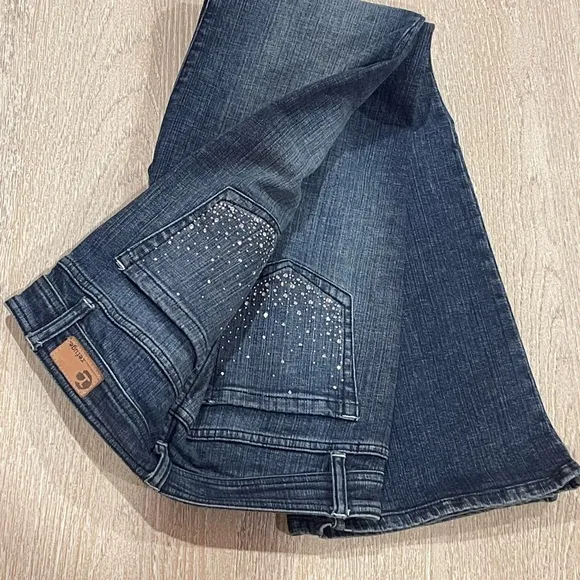 Beautiful jeans with stones
