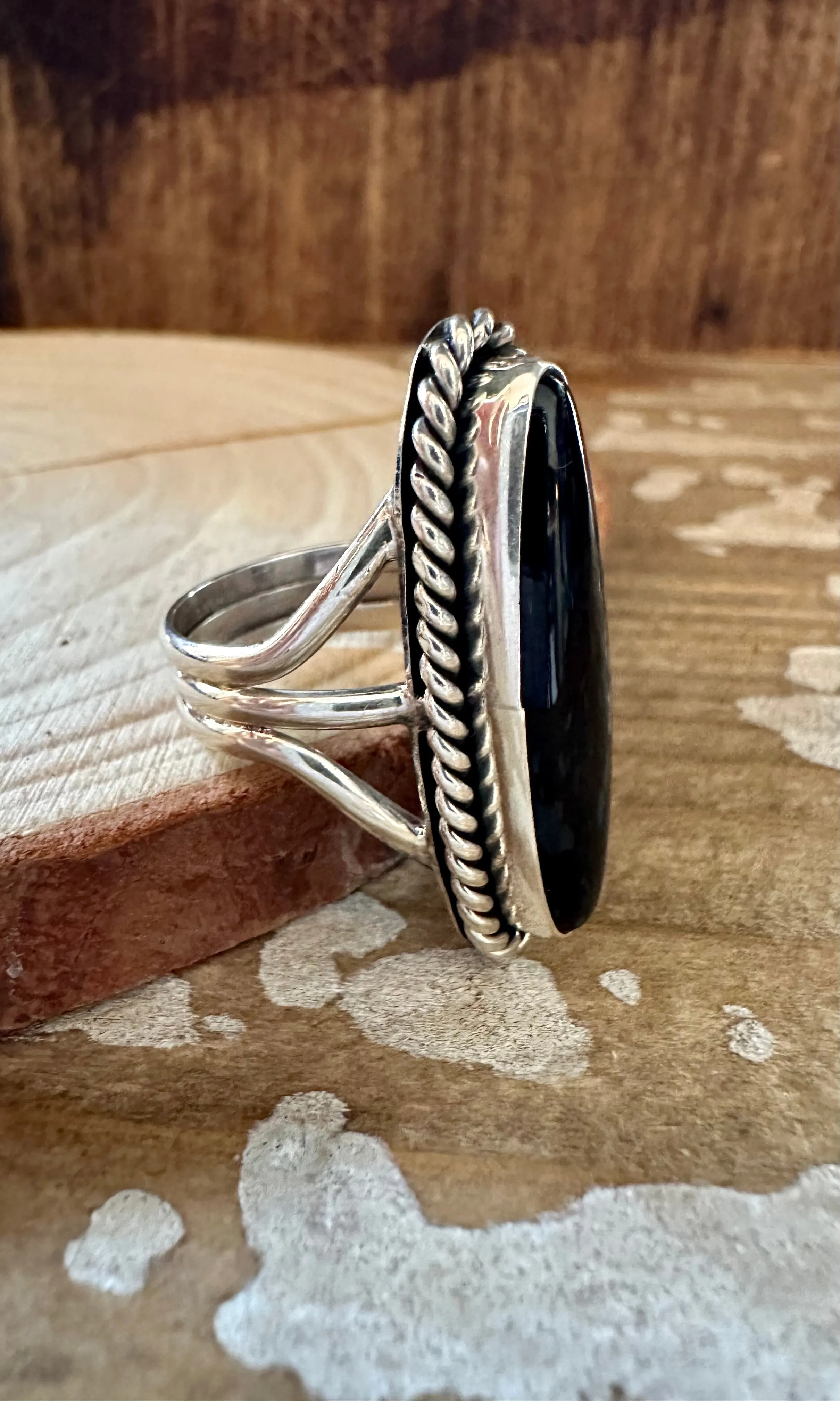 BLACK ONYX DROPLET Silver Ring • Size 7