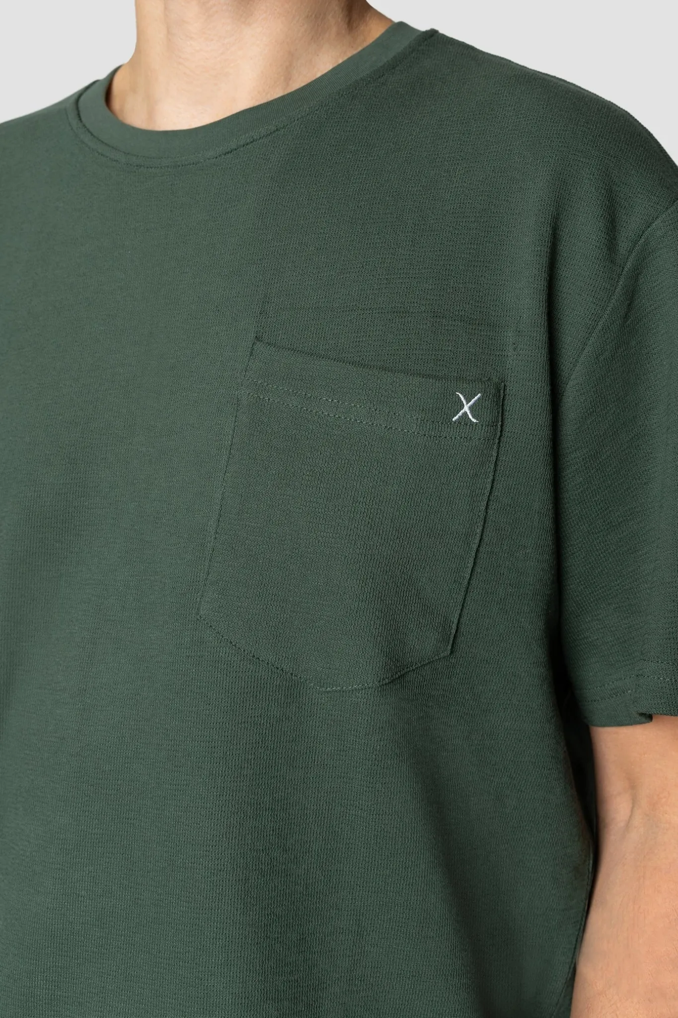 CALTON STRUCTURED TEE - DARK GREEN