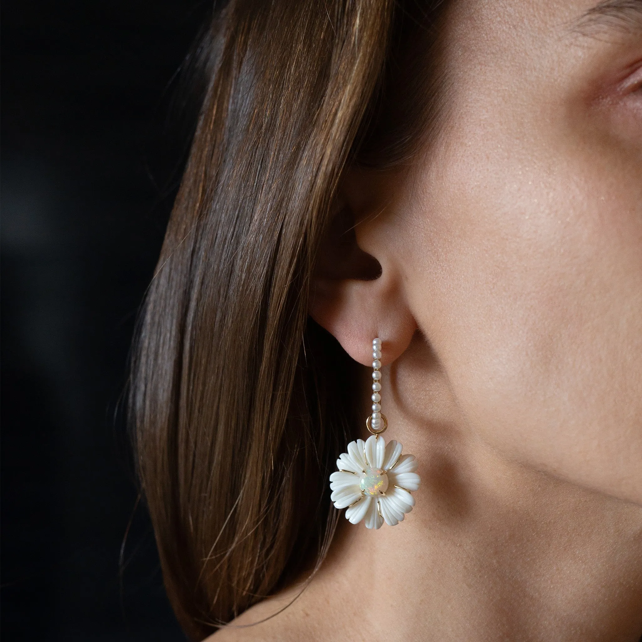 Claire Dangling Daisy Hoop Earrings