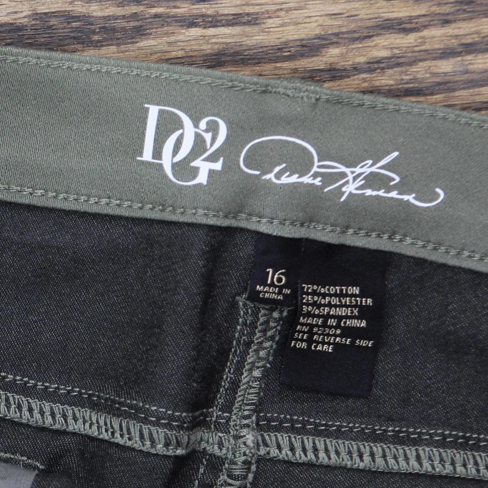 DG2 by Diane Gilman Womens Stretch Straight Leg Jeans Olive Green 16