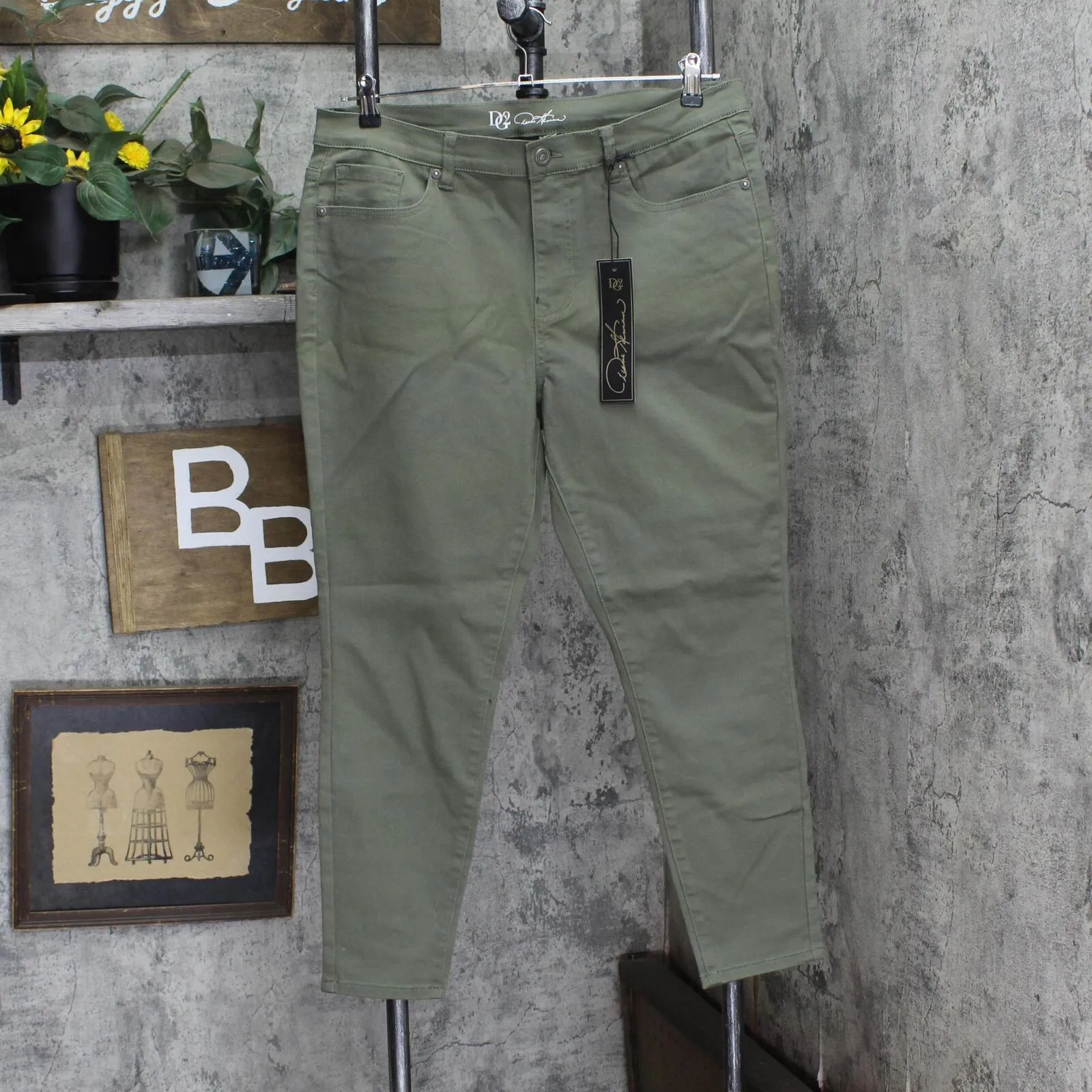 DG2 by Diane Gilman Womens Stretch Straight Leg Jeans Olive Green 16