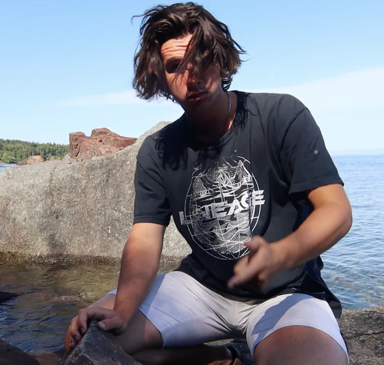 Earth Tee