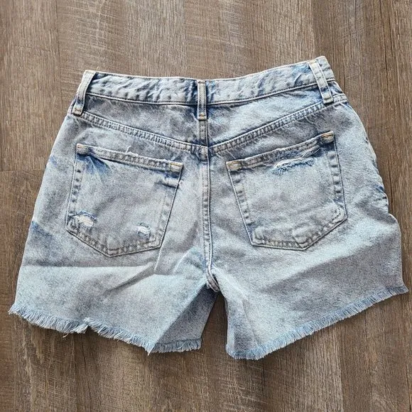 Free People We The Free Maggie Distressed Jean Shorts Women's Size 25