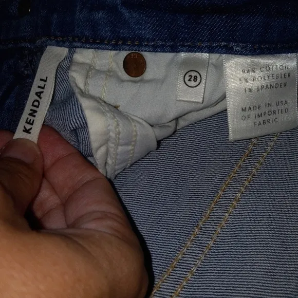 GRLFRND &quot;Kendall&quot; Stretch High Rise Skinny Jeans in Amelia Size 28