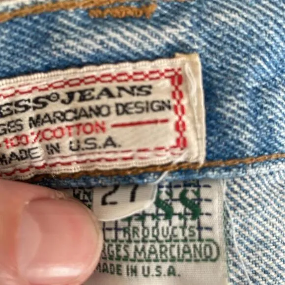 Guess - Vintage 90s High Waist Wide Legged Denim Jeans - Light wash - Size 27