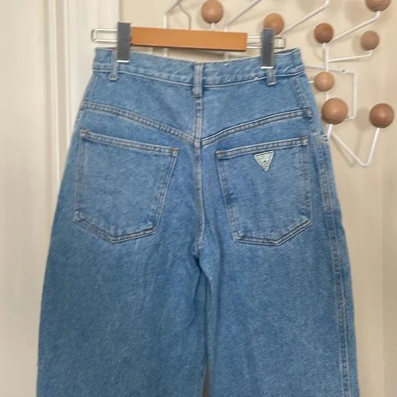 Guess - Vintage 90s High Waist Wide Legged Denim Jeans - Light wash - Size 27