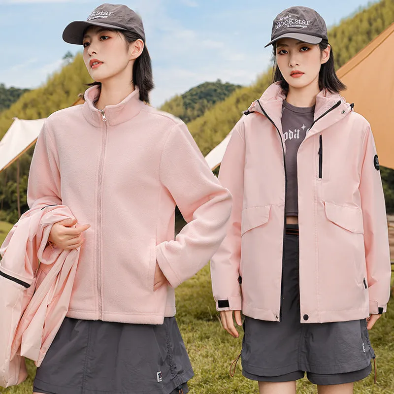 Insulated Cargo Puffer Jacket for Women with Relaxed-Fit Design