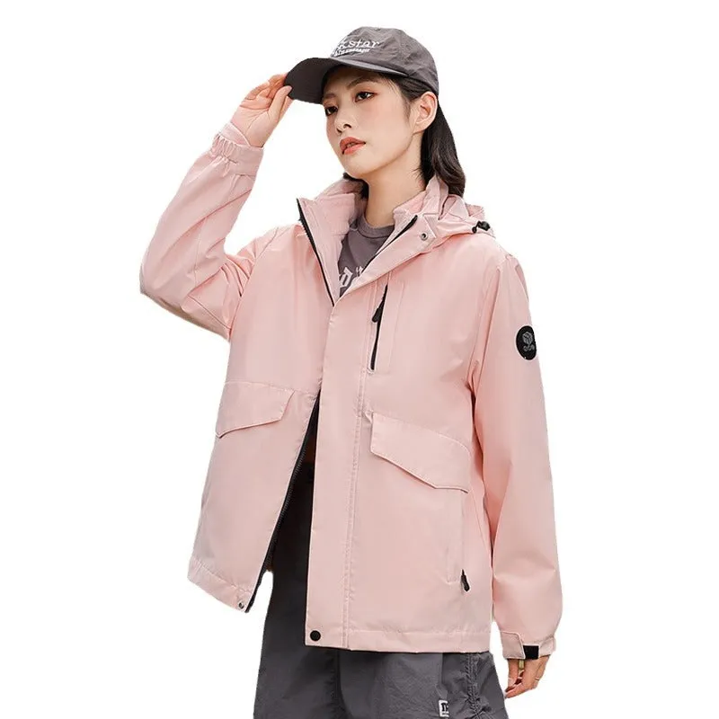 Insulated Cargo Puffer Jacket for Women with Relaxed-Fit Design