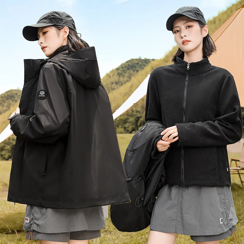 Insulated Cargo Puffer Jacket for Women with Relaxed-Fit Design