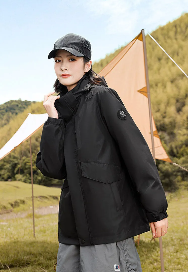 Insulated Cargo Puffer Jacket for Women with Relaxed-Fit Design
