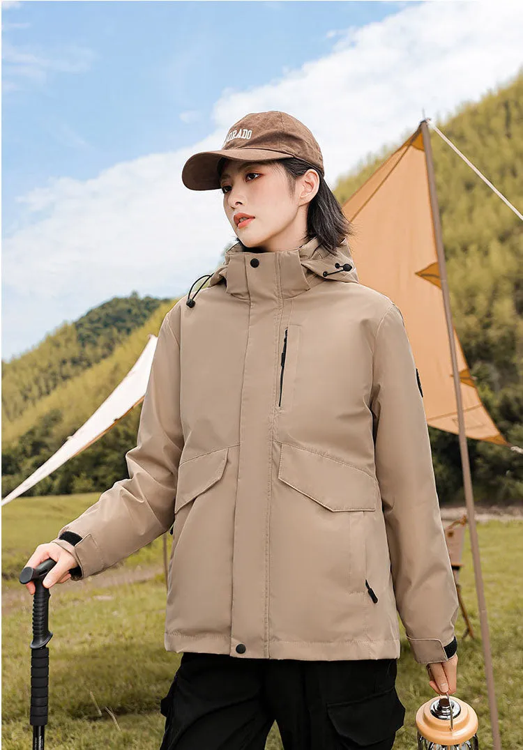 Insulated Cargo Puffer Jacket for Women with Relaxed-Fit Design