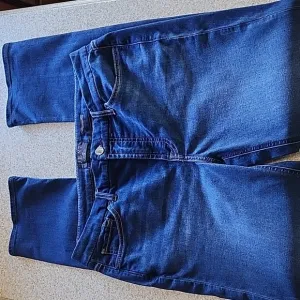 Jen 7 by 7 For All Mankind Dark Wash Slim Straight Jeans Size 10