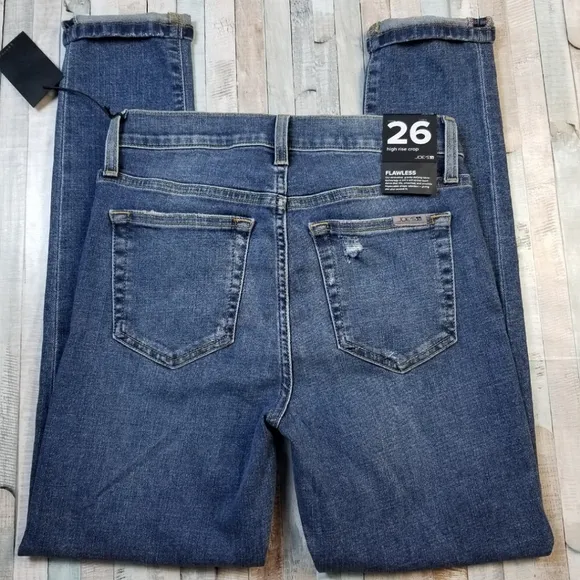 Joe's Jeans Flawless High Rise Crop Jeans NWT