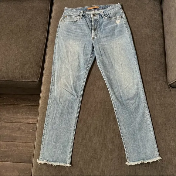 Joe's Jeans Kass Mid-Rise Straight Ankle Jean Raw Hem in Danae Wash (Light Wash)