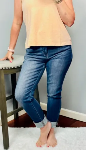 Judy Blue | Mid-Rise Slim-fit