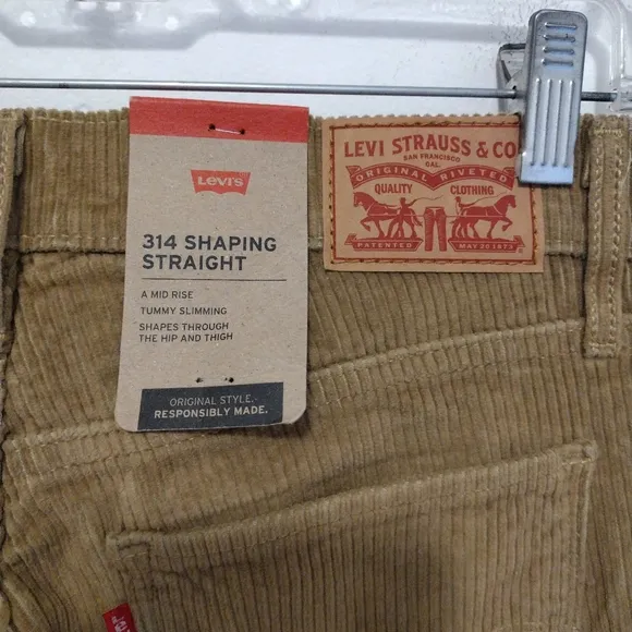 Levi's - 29x30 314 Shaping Straight Corduroy Jeans