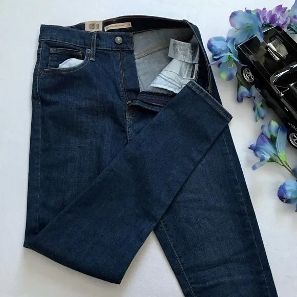 Levi's NWOT Mile High Super Skinny Jeans Women 6/28 Short