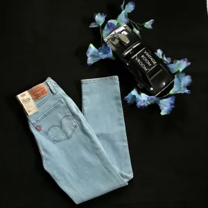 Levi's NWT 724 High Rise Straight Cropped Jeans 16 (W33) *Pls See Description*
