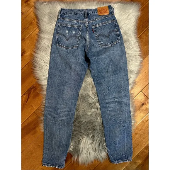 Levi's Wedgie Button Fly Jeans Mid Rise Distressing size 24