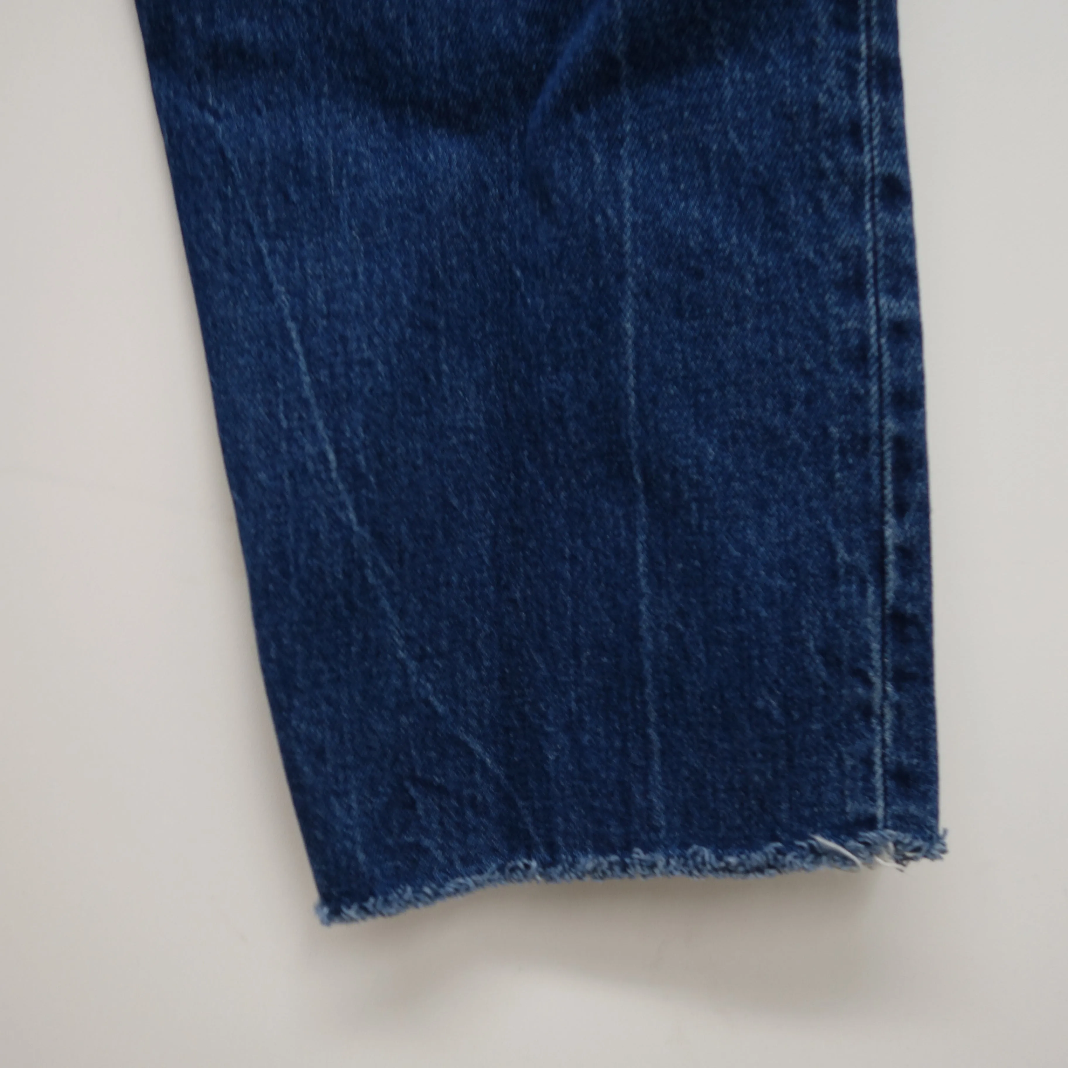 Levi's Womens Wedgie Fit Distressed Cut Off Ankle Crop Denim Jeans Size 26 x 26