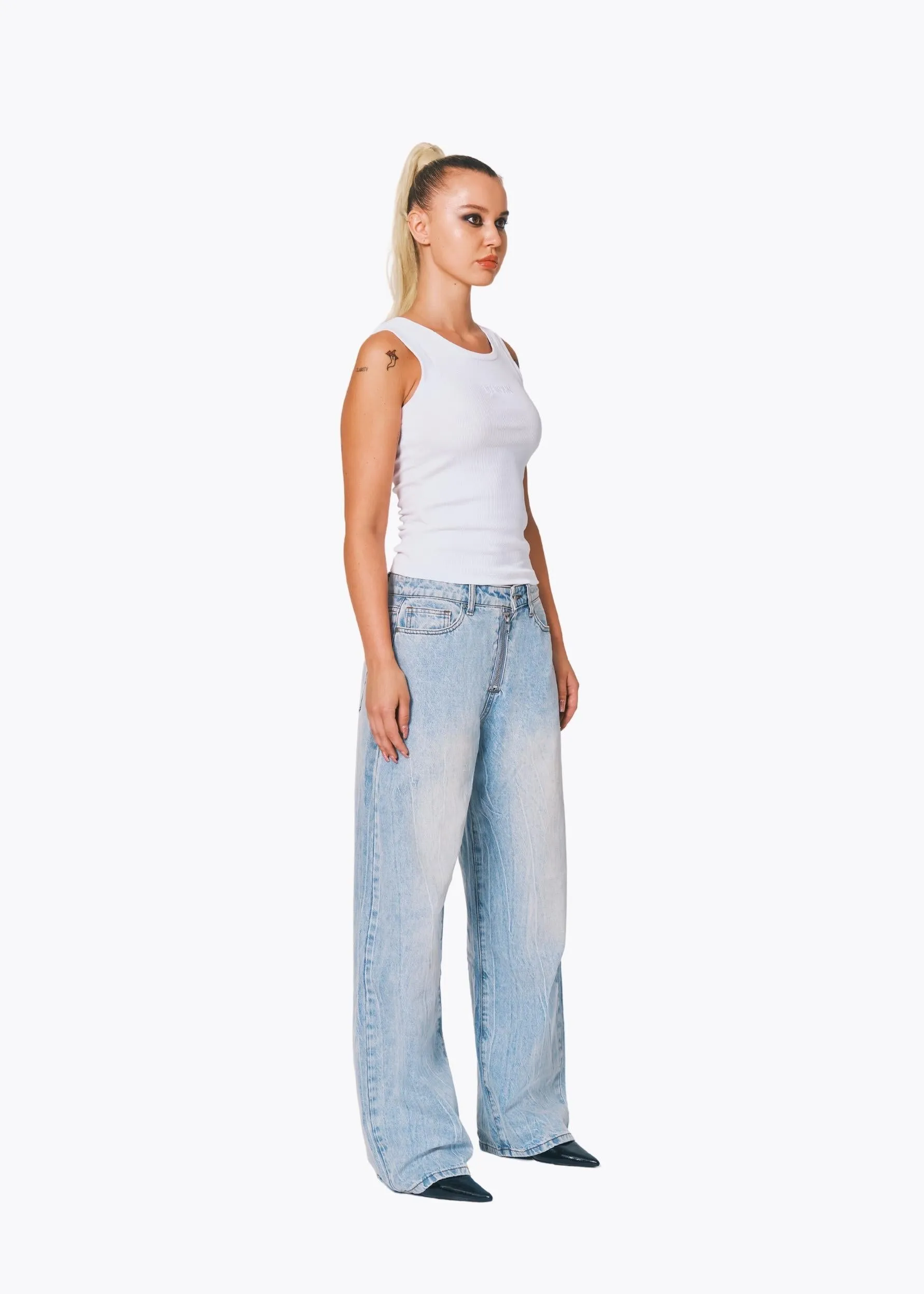 Light blue quickie jeans