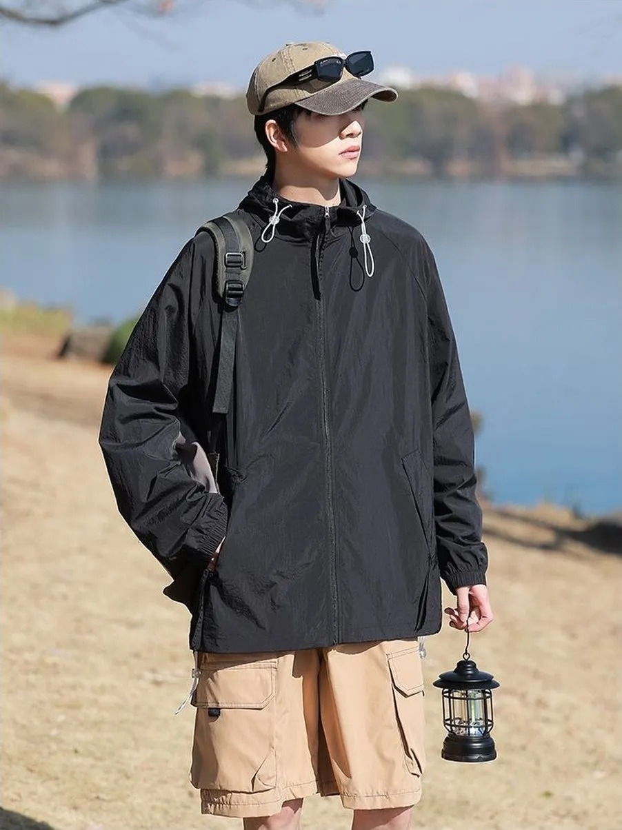 Lightweight Solid Relaxed-fit Windbreaker for Outdoor Adventures