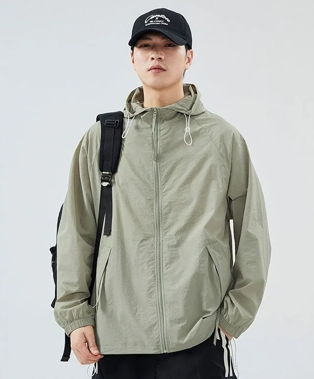 Lightweight Solid Relaxed-fit Windbreaker for Outdoor Adventures
