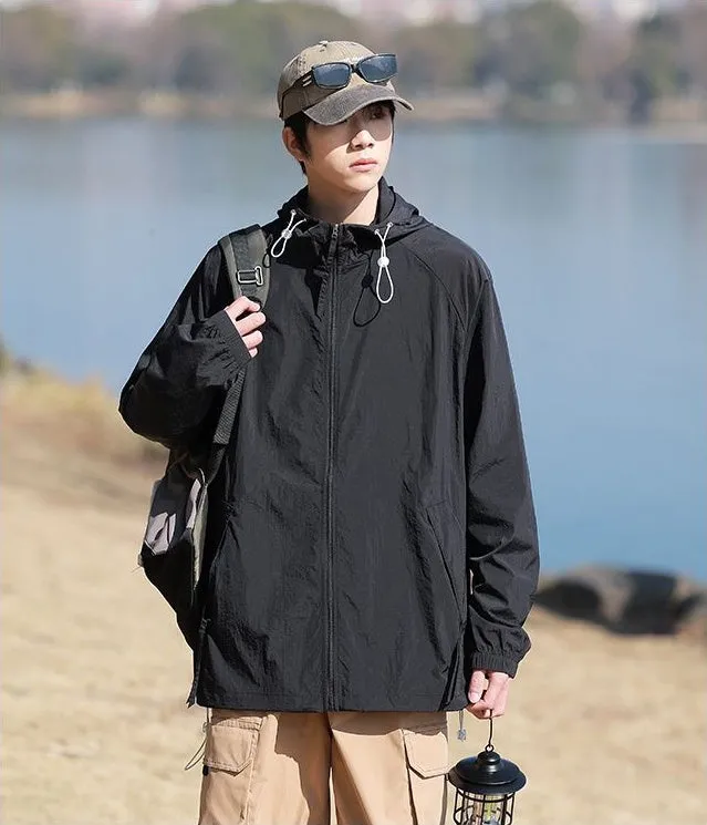 Lightweight Solid Relaxed-fit Windbreaker for Outdoor Adventures