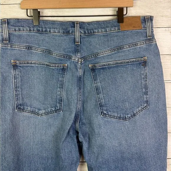 Madewell 90s Straight Jeans Size 33