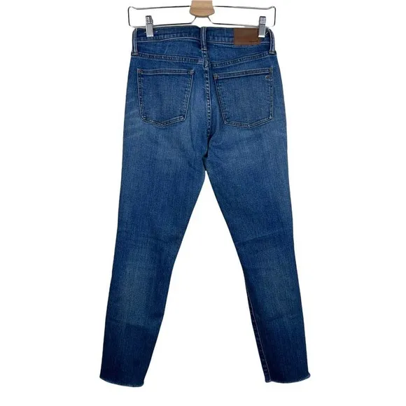Madewell 9&quot; High Riser Skinny Skinny Crop Jeans Sz 27 Distressed Raw Hem G1421