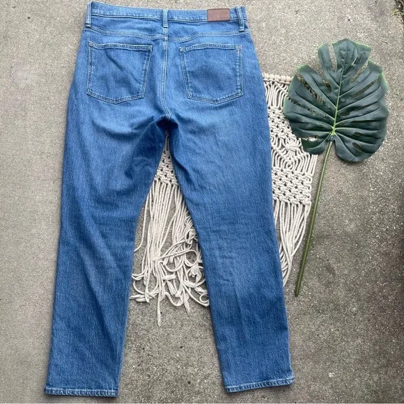 Madewell Distressed Jeans Size 31 - The High-Rise Slim BoyJean