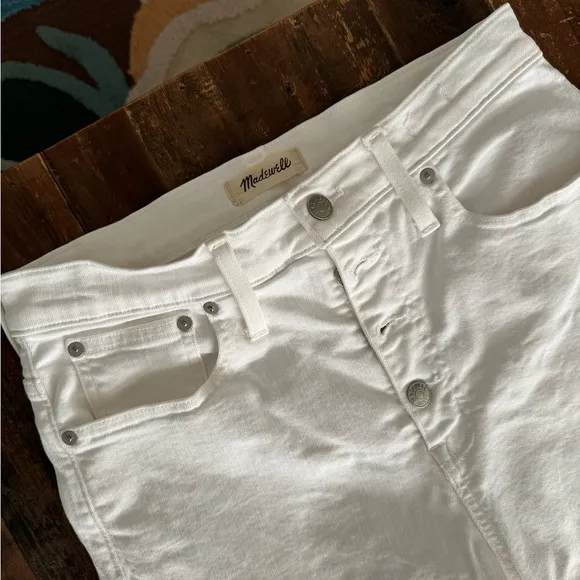 Madewell Slim Wide-Leg Crop Jeans: Button-Front Edition