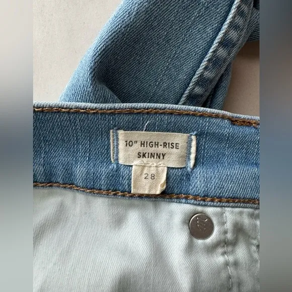 MADEWELL Woman's Light Wash Button Fly High Rise Skinny Jeans, Size 28