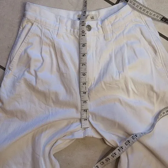 Madewell Baggy Straight Jeans White size 24