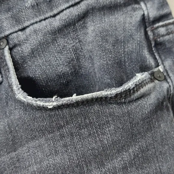 Mother Jeans Distressed High Waisted Black Sz 31 Looker Ankle Leave The Light On