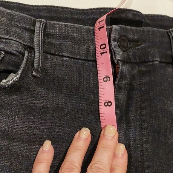 Mother Jeans Distressed High Waisted Black Sz 31 Looker Ankle Leave The Light On