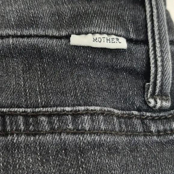Mother Jeans Distressed High Waisted Black Sz 31 Looker Ankle Leave The Light On