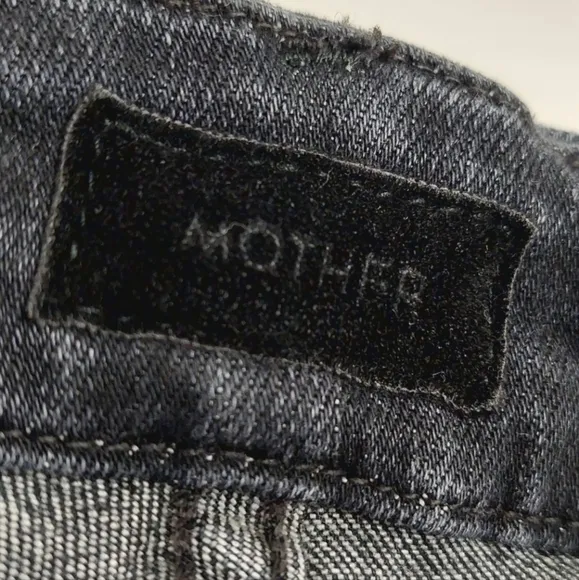 Mother Jeans Distressed High Waisted Black Sz 31 Looker Ankle Leave The Light On